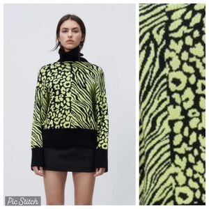 NWOT. Zara Black/Green Printed Knit Sweater. Size S.